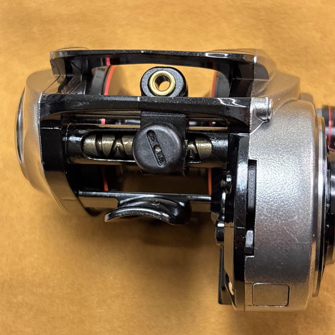 アブガルシア Revo LV7-L