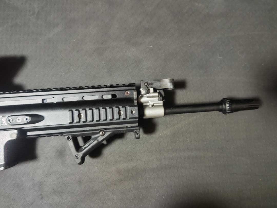 東京マルイ SCAR-L　ブラック　【次世代電動ガン】