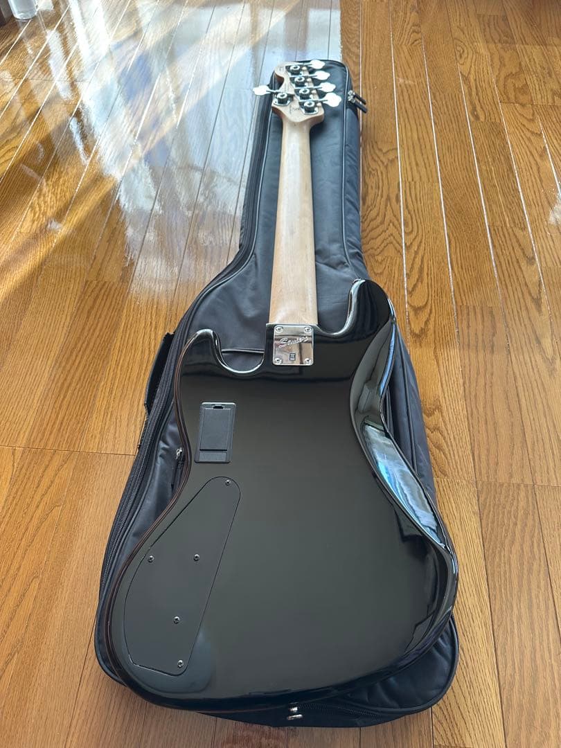 [美品]Squier Deluxe Jazz Bass Active V