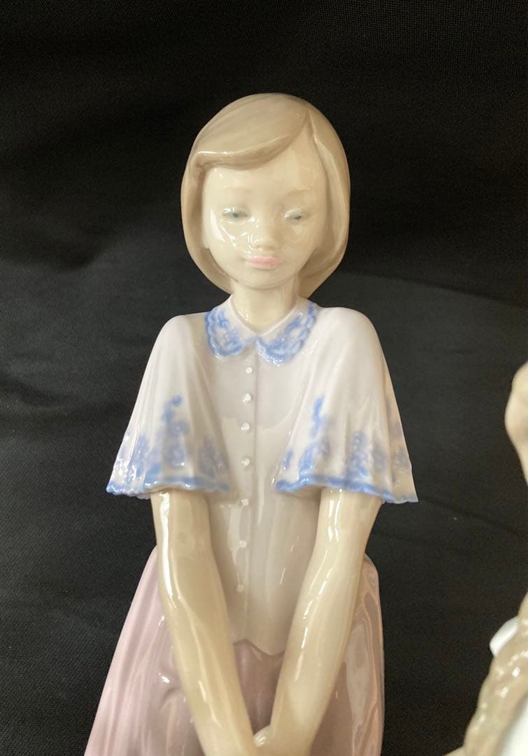 リヤドロ　バースデーケーキ　お誕生日会　家族　姉妹　ファミリー　犬