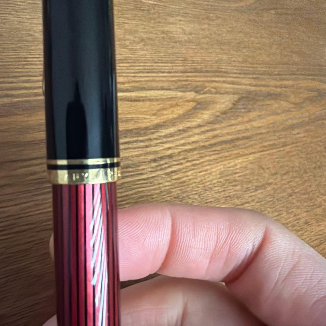 ペリカン　ボールペン　ボルドーカラー