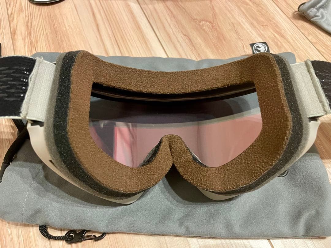 【未使用！25.26年モデル】DRAGON PXV試着のみ 付属品完備 ベージュ