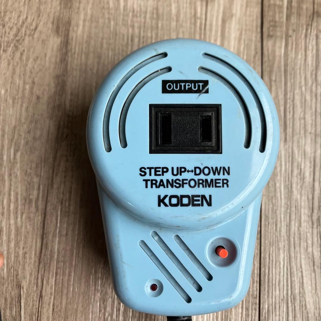 E壁東京興電 KODEN 変圧器 TB-250SW ＆ 海外用変換プラグCタイプ