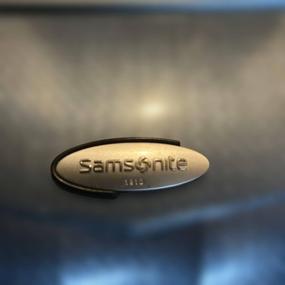 サムソナイトキャリーケース