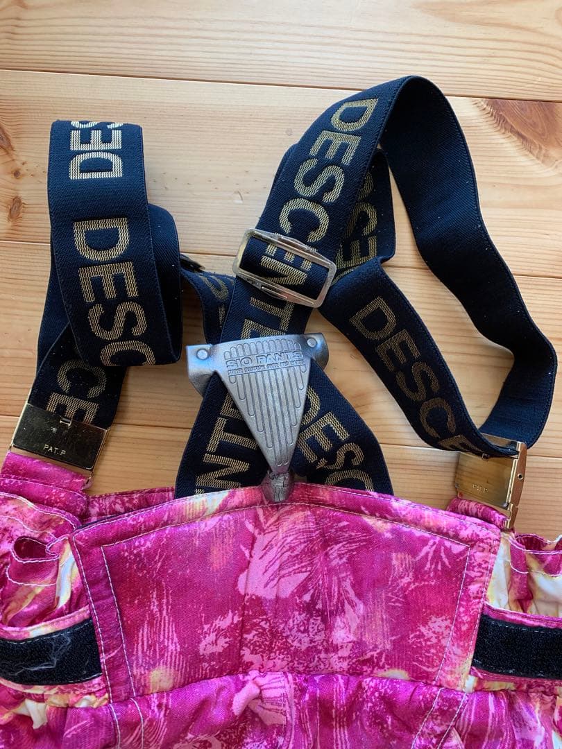 DESCENTE スキーウェア　ピンク　上下セット　レトロ