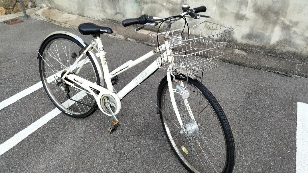 (No 0918) Realize 28インチ ホワイト