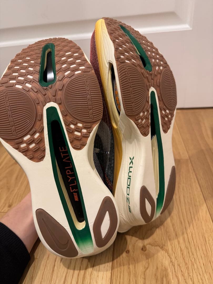 スパイク・シューズ Alpha fly3 international running Pack