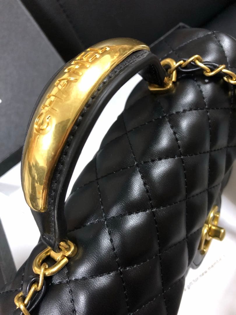 シャネル　ノベルティ ショルダーバッグ　VIP.トップハンドル