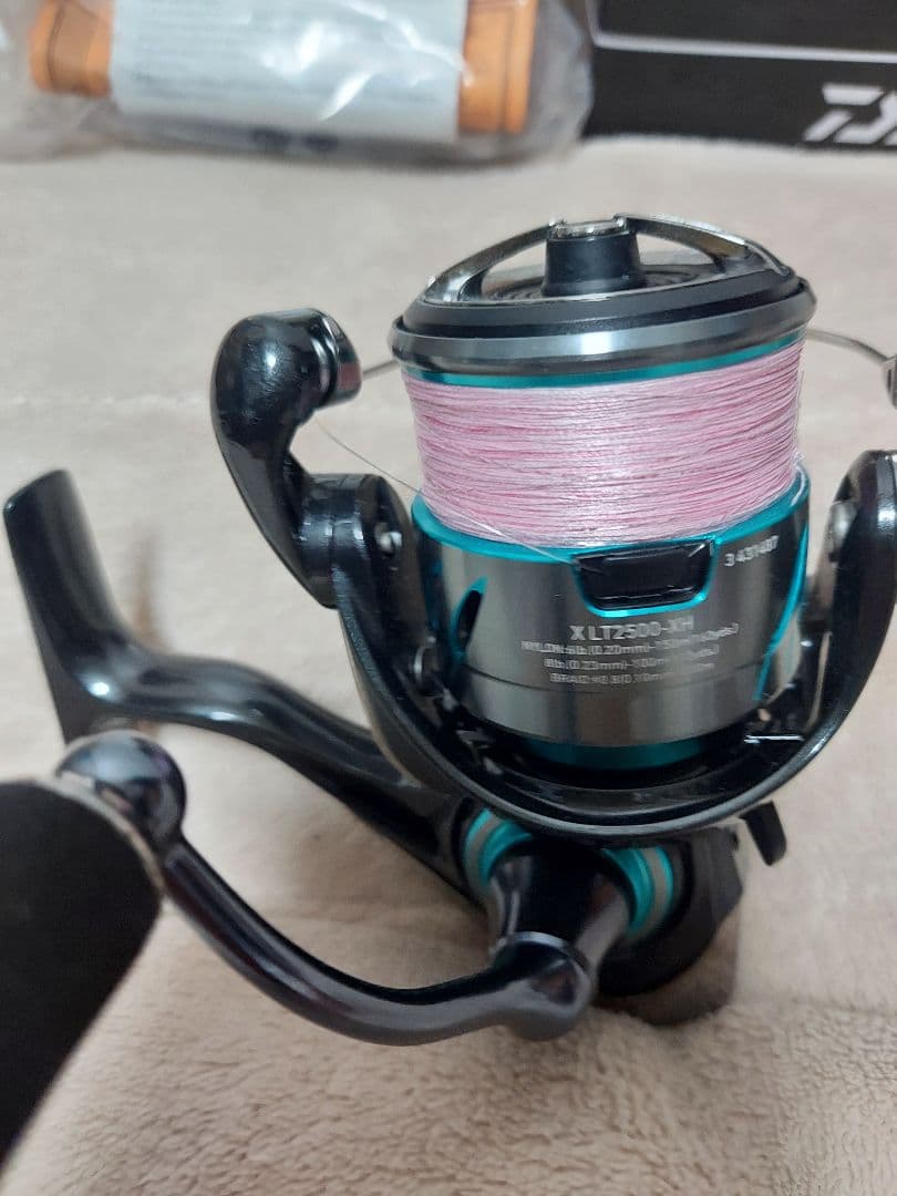 ダイワ 24 エメラルダス LT2500-XH