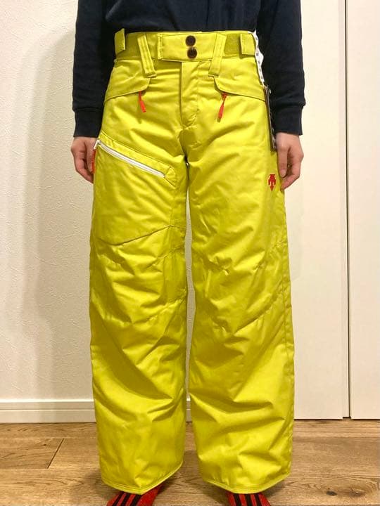 タグ付き新品　デザント　スノーウェア　スキー　スノーボード ズボン