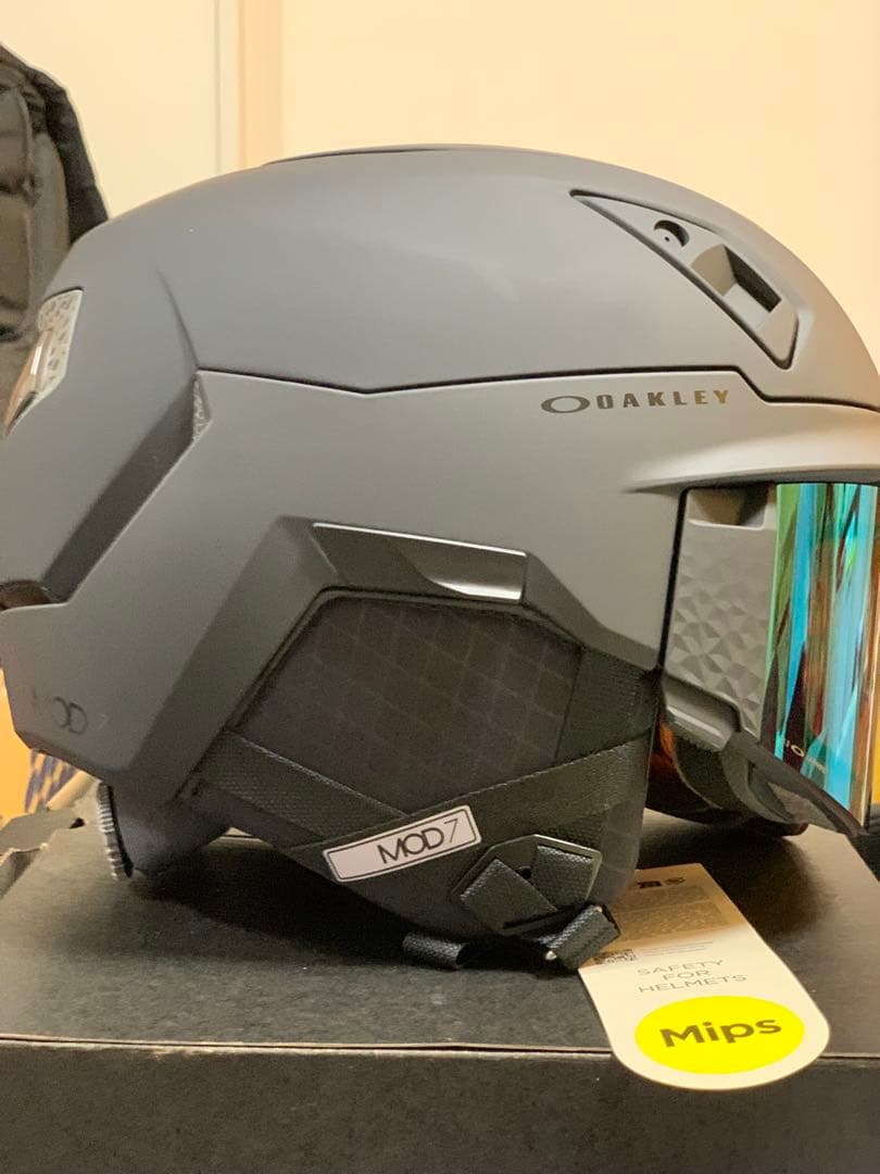 新品未使用品OAKLEY MOD 7 ヘルメット Lサイズ¥58850