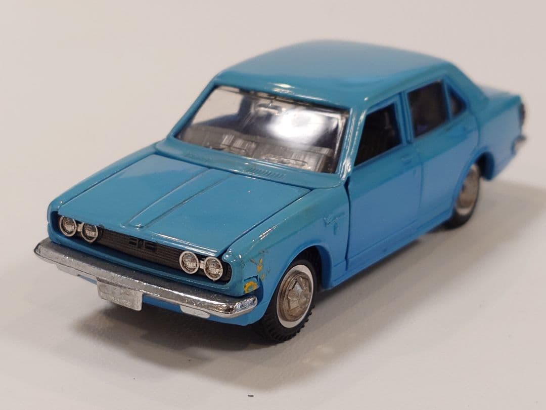 ダイヤペット No.215 CORONA 1700SL