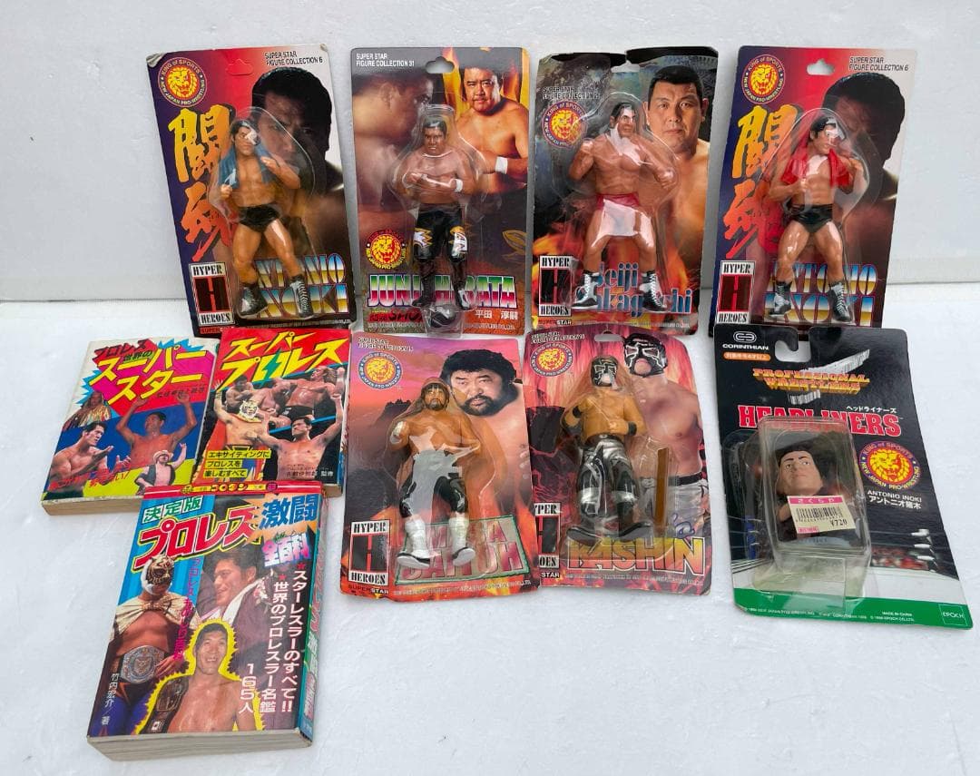 【プロレスグッズ】フィギュア（闘魂シリーズ）など７体＋プロレス本3冊