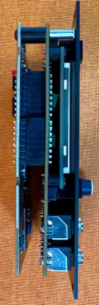 鍵盤楽器 Mordax Data