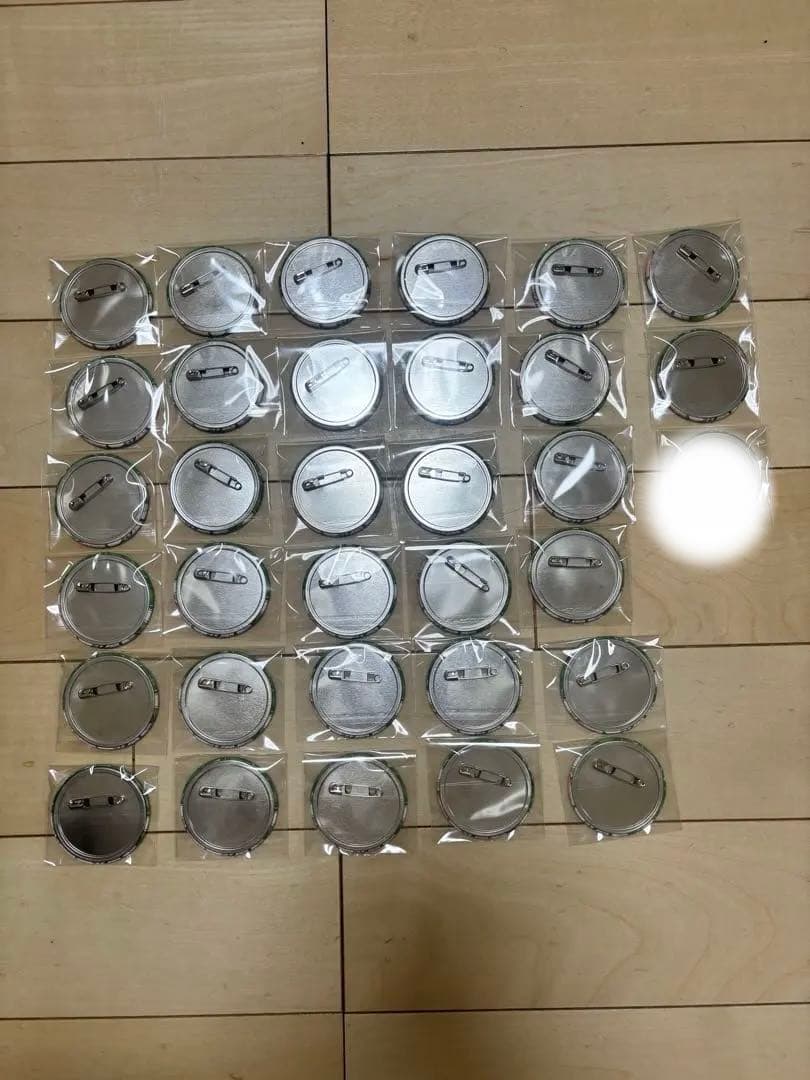 からぴち　カラフルピーチ　からぴちパラダイス2025 じゃぱぱ　缶バッジ