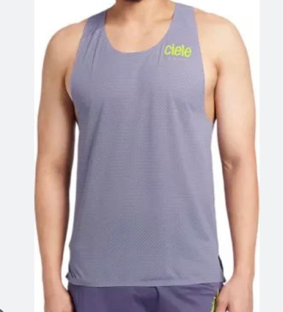 新品未使用　cieleトップス