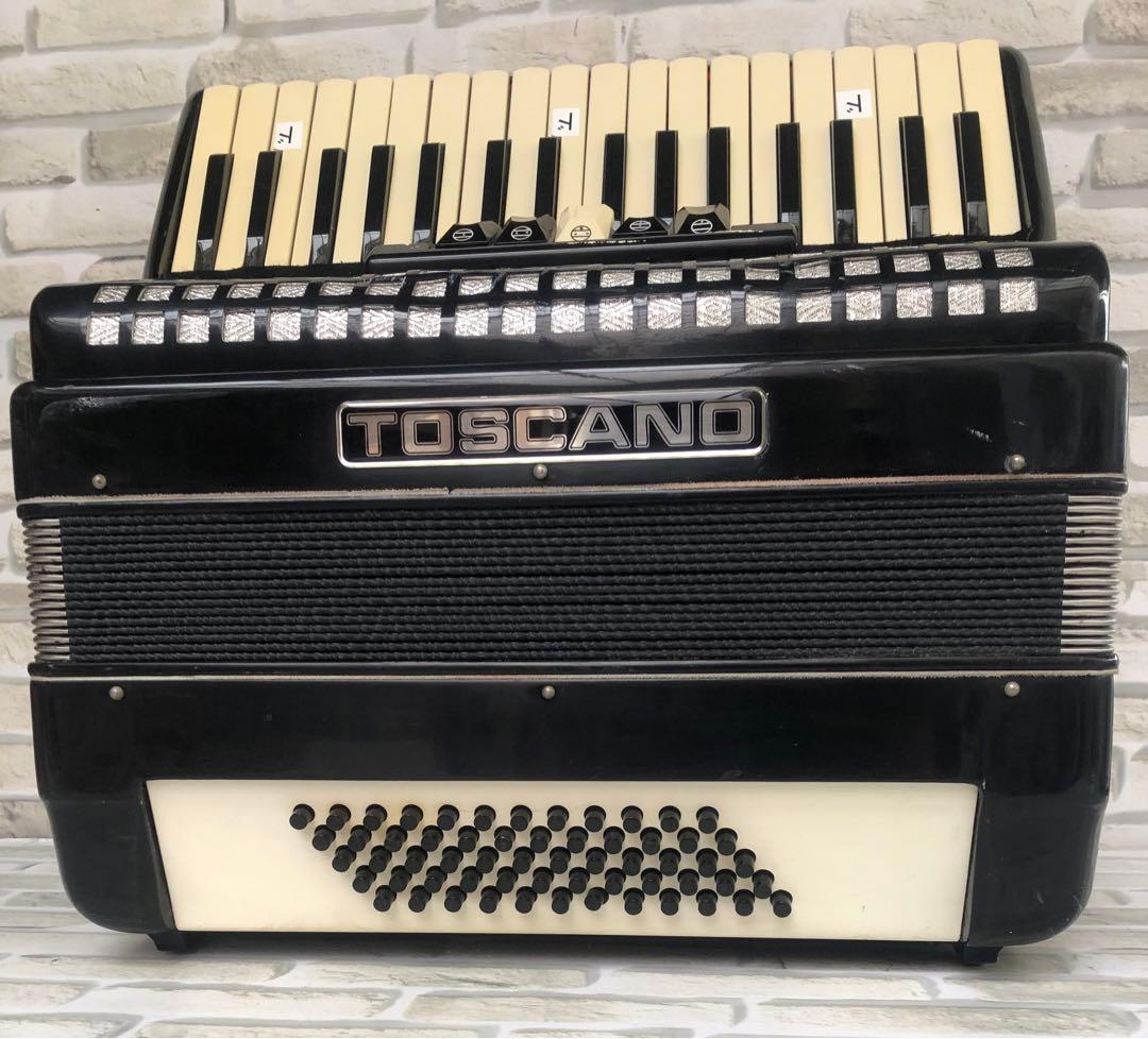 TOSCANO アコーディオン (A164)