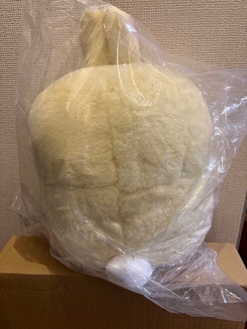 ちいかわ 重め！ぼっちゃり抱っこぬいぐるみ うさぎ