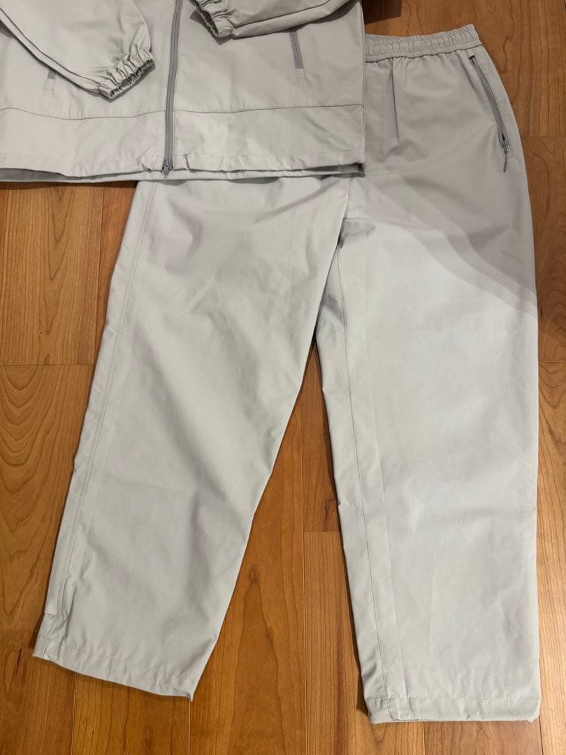 ES.1 / エスアイ セットアップ 上下セット