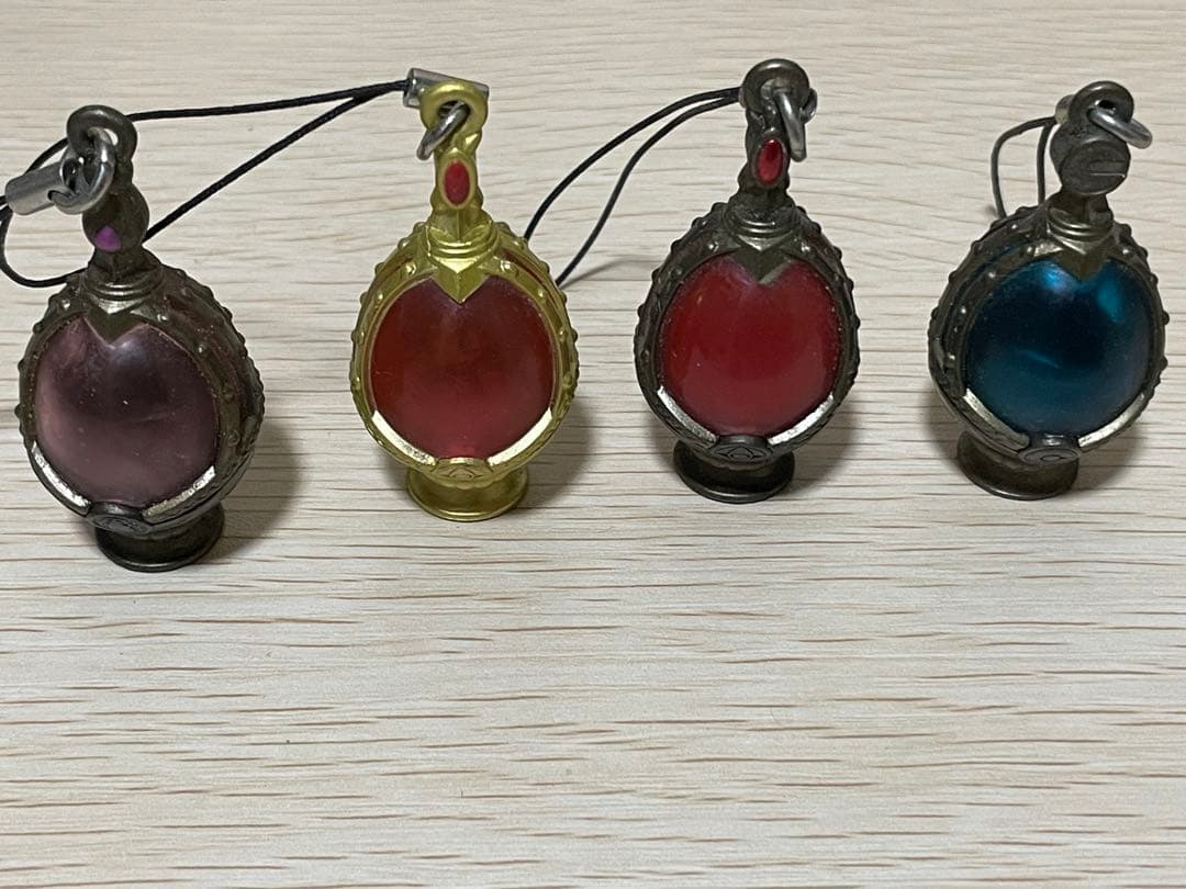 魔法少女まどか☆マギカ ソウルジェム ライト　ストラップまとめ売り14個セット