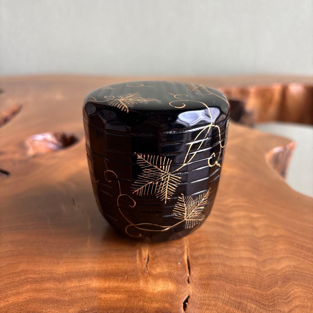 淡々斎好 松唐草蒔絵折撓棗 茶道具 共箱