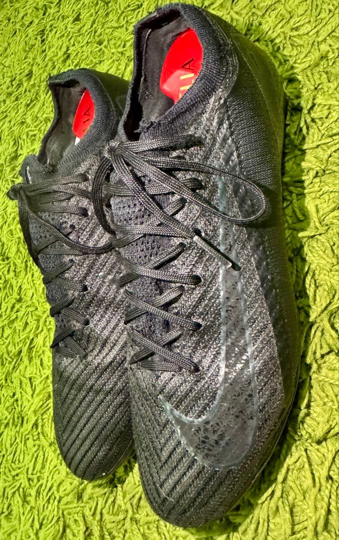 Kartoon NIKE マーキュリアルヴェイパー16エリートAG