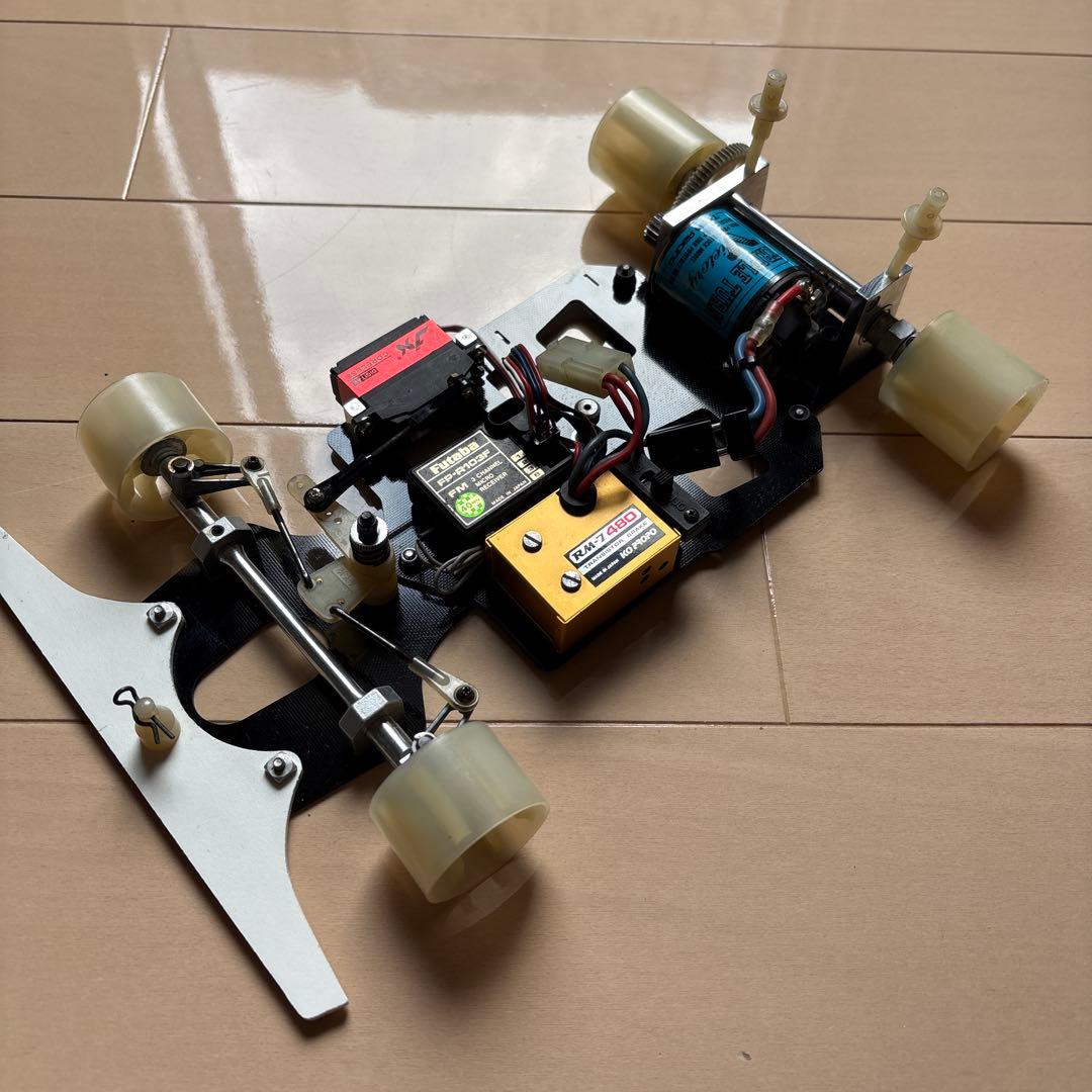 ayk ラジコン　ＥＸＬ480 ビンテージ　イエローホイール後輪付き　レトロ