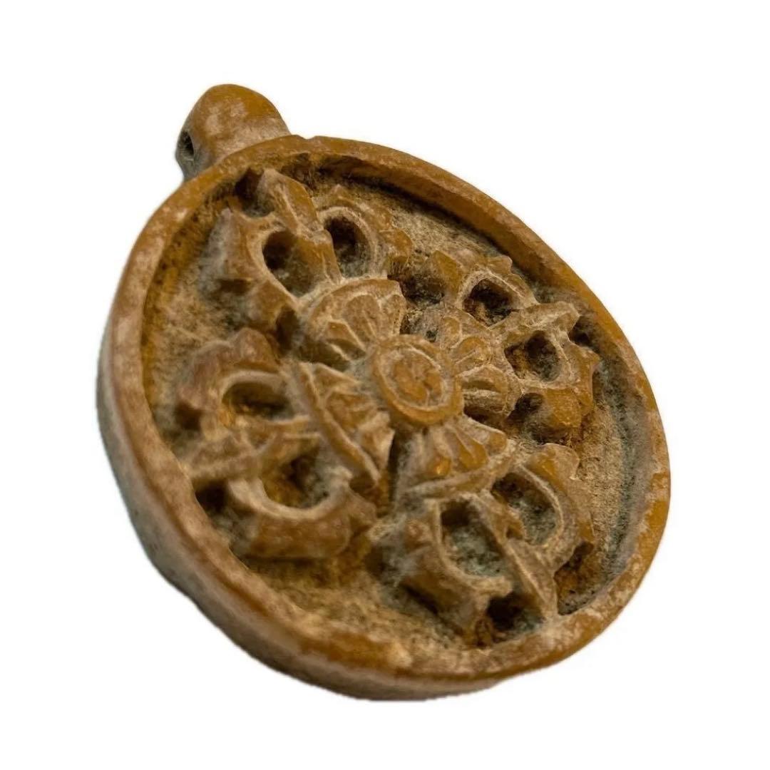 中国発掘物　美品　手彫り　彫刻　入手困難　置物　遺跡　遺物　装飾品　人工遺物