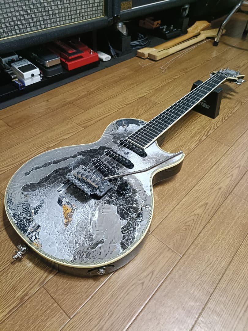 良改造多数　Duncan、GOTOHペグ搭載SUGIZO ブリミクギター