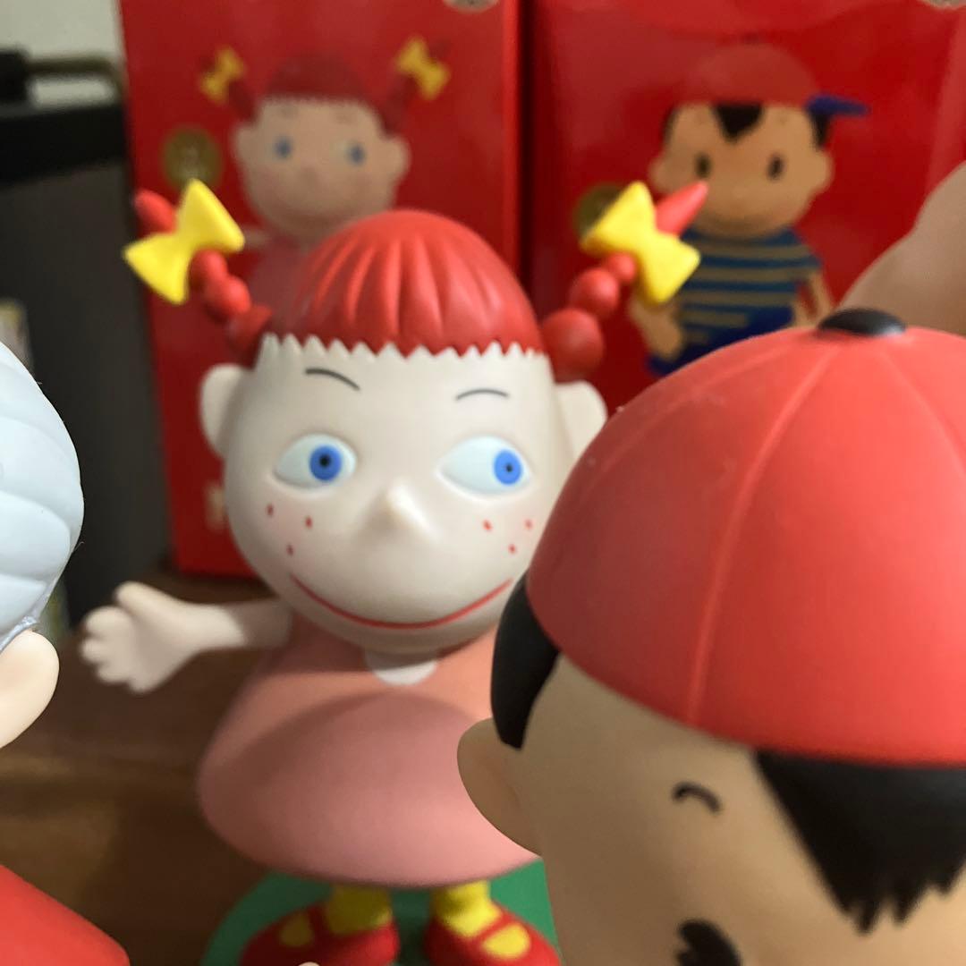 MOTHERフィギュアセット　プライズ