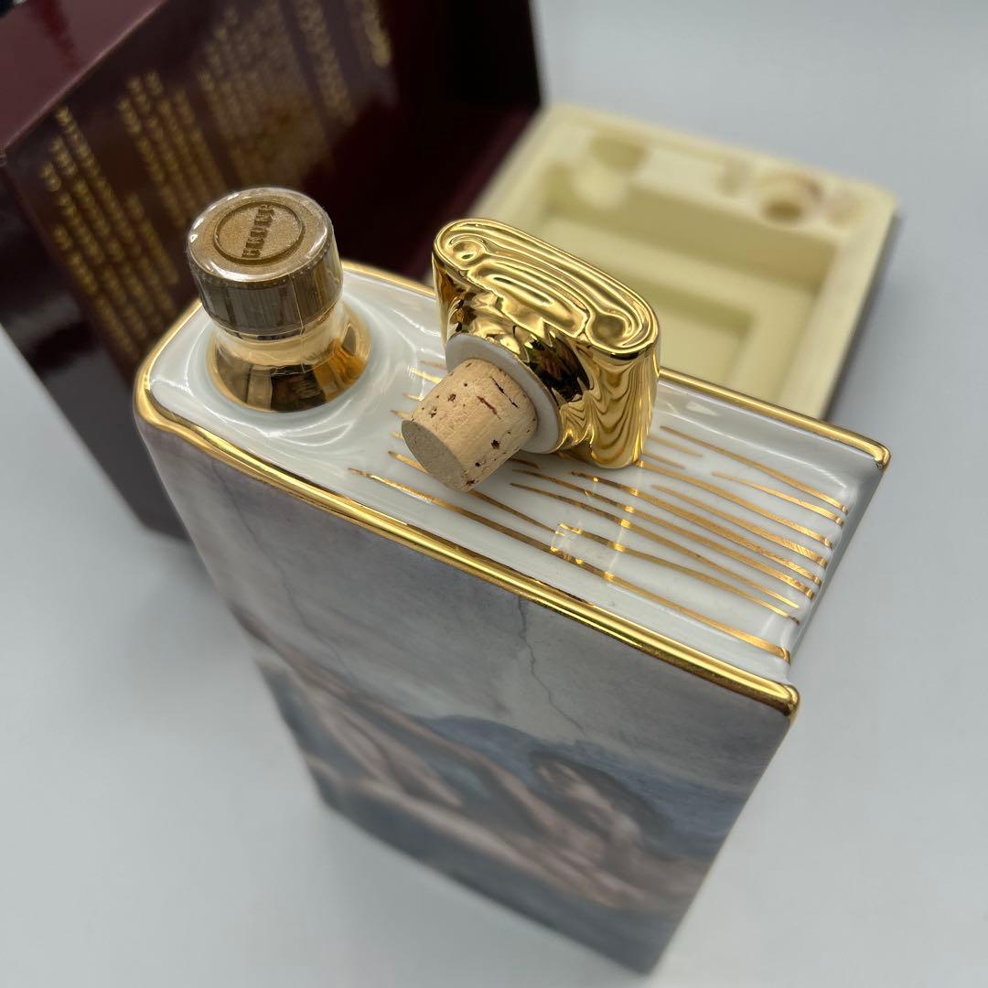 CAMUS 特別限定 コニャック ミケランジェロ 陶器ボトル