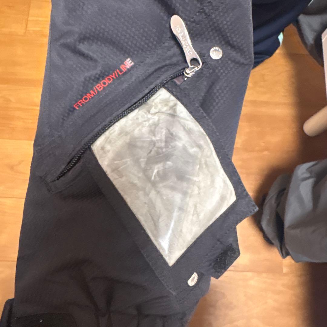 DESCENTE 大幅値下げ中 スキーウェア スノボー サイズ9