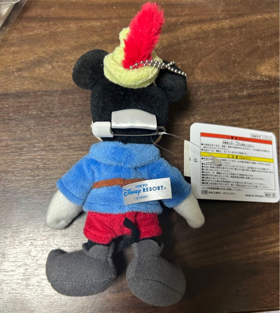 新品タグ付き ディズニーリゾート ミッキーの巨人退治 ぬいぐるみバッジ