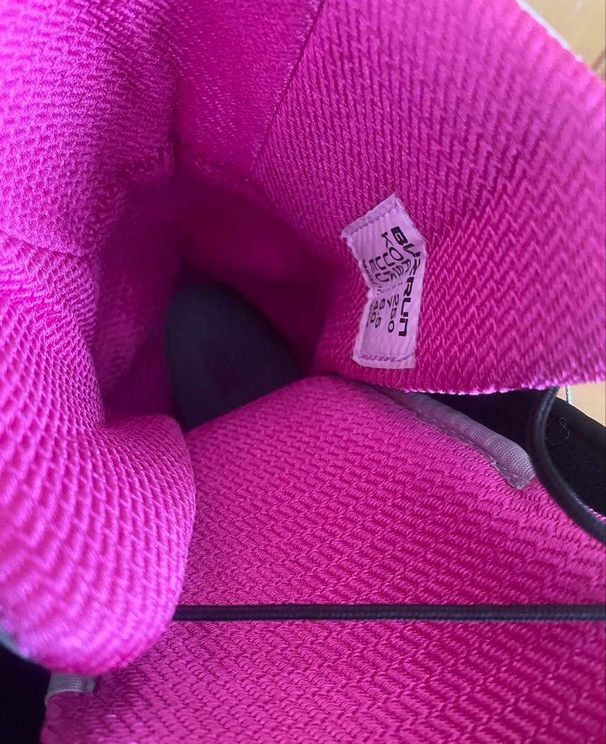 ★4回使用美品★BUZRUN boaスノーボードブーツ 24cm