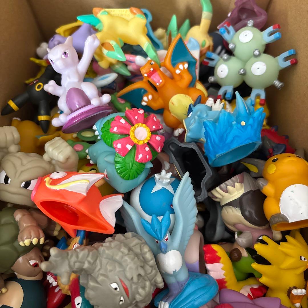 ポケモンキッズ　クリア　指人形　ポケモン　フィギュア　初代　リザードン