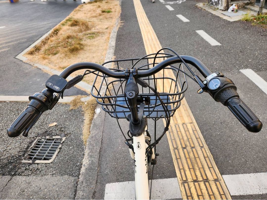 中古24/20㌅ブリヂストン電動アシスト自転車　ベルト式　B400 大阪