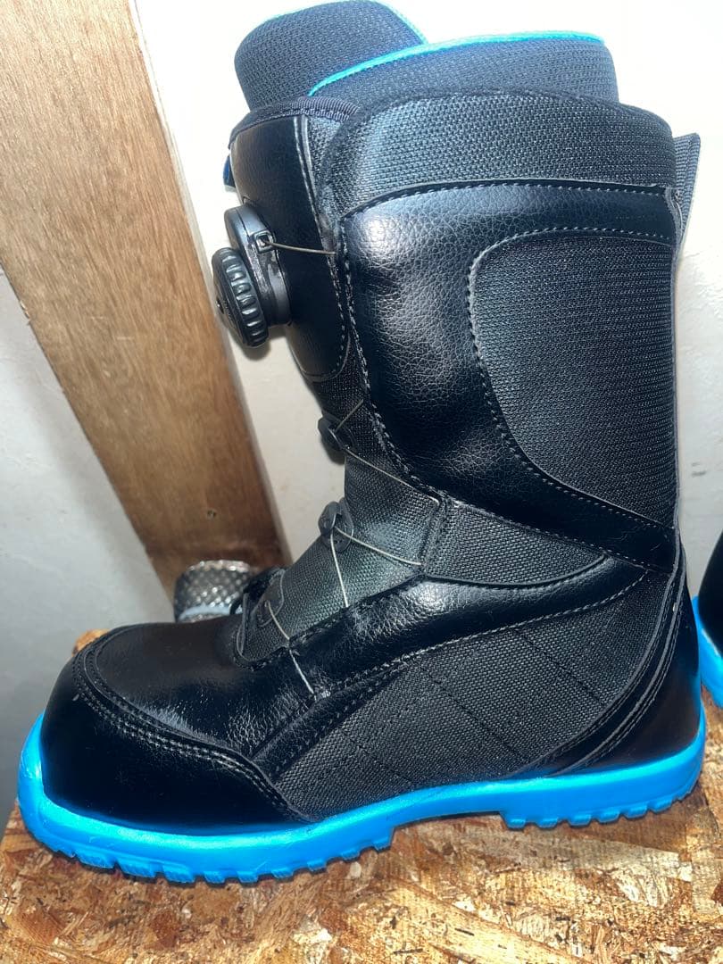 ダイヤル式軽量ブーツ！SLQ 23.5cm