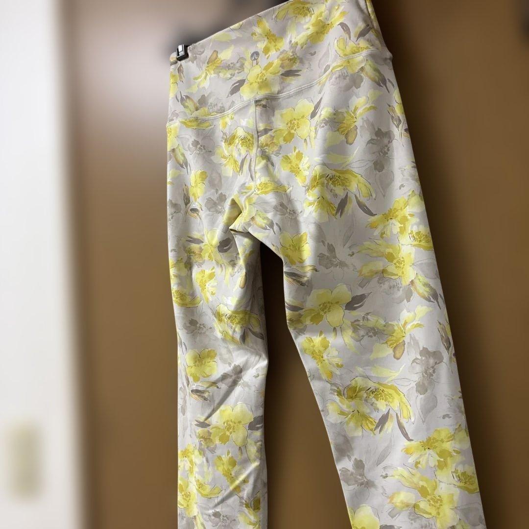 【SUKALA】プルオーバー付きブラ＆レギンスセットアップ【LAVA】Mサイズ