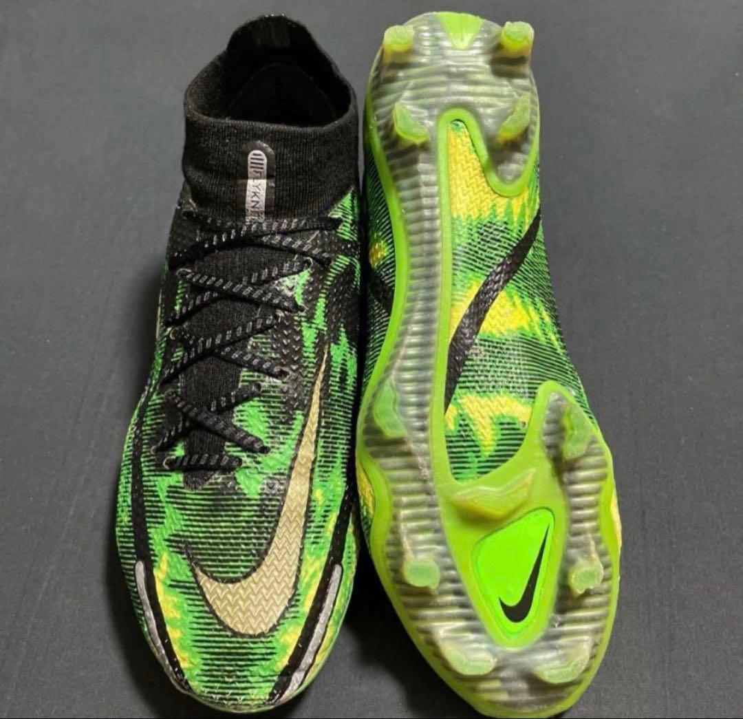 NIKE ファントムGT2 FG 25cm 35