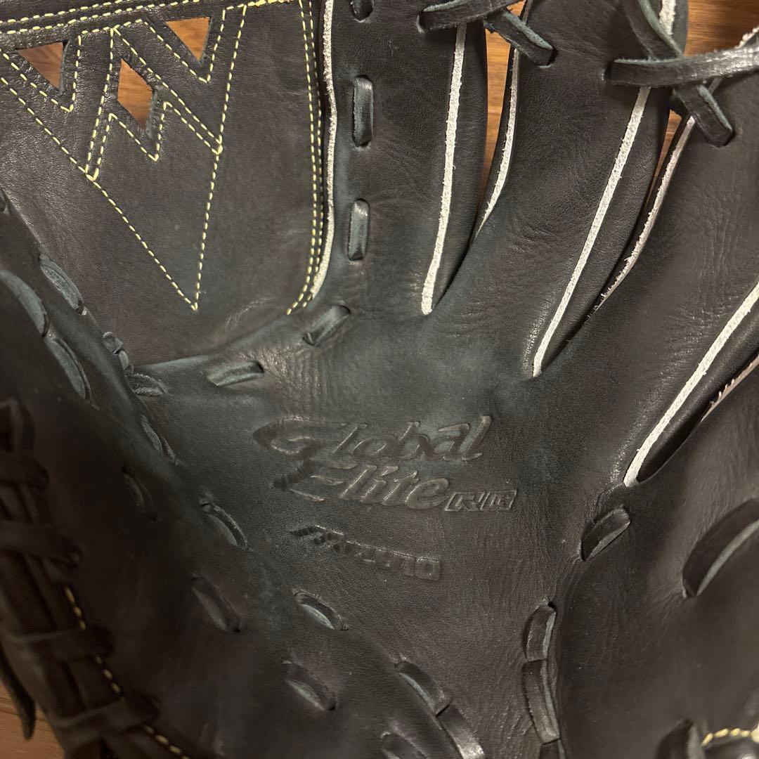 ミズノ 軟式グローブ 黒 投手