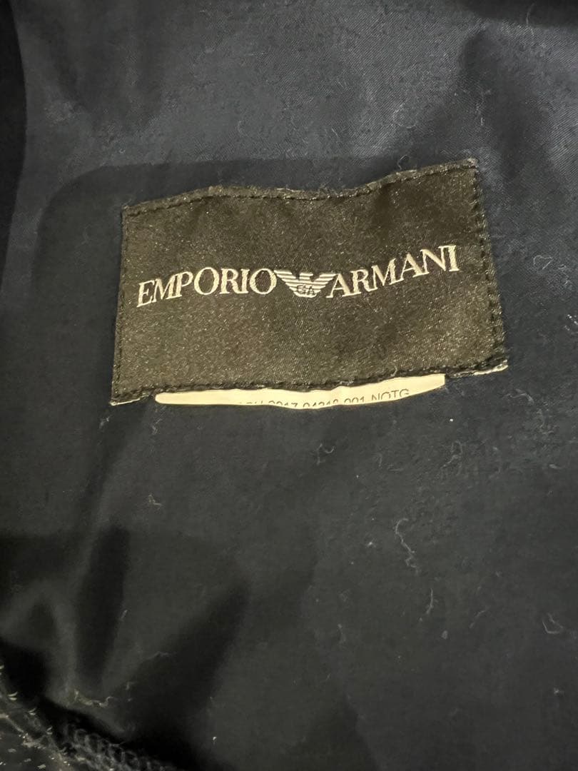 エンポリオアルマーニ　メンズ　アウターネイビー フード付きウィンドブレーカー