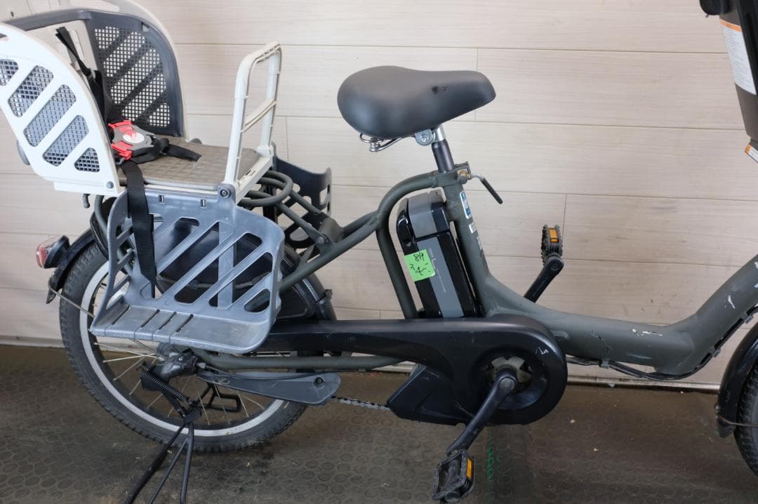 良品★ヤマハPAS　KISS　20インチ　3段　8.9Ah充電器あり