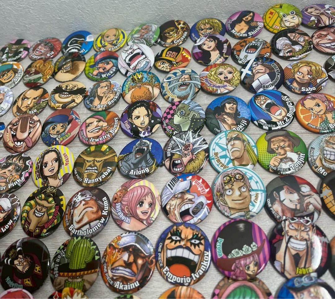ナツコミ　缶バッジ　ワンピース　大量　約229個