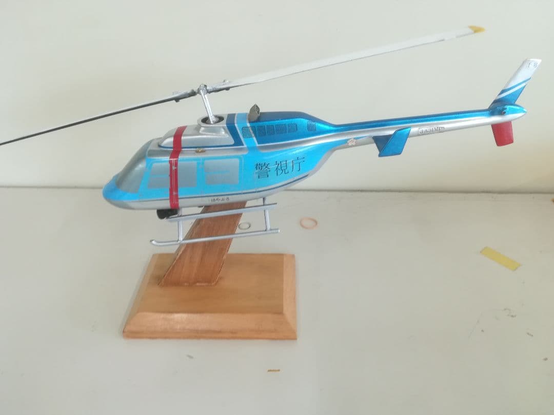 ディスプレイ用ヘリコプター