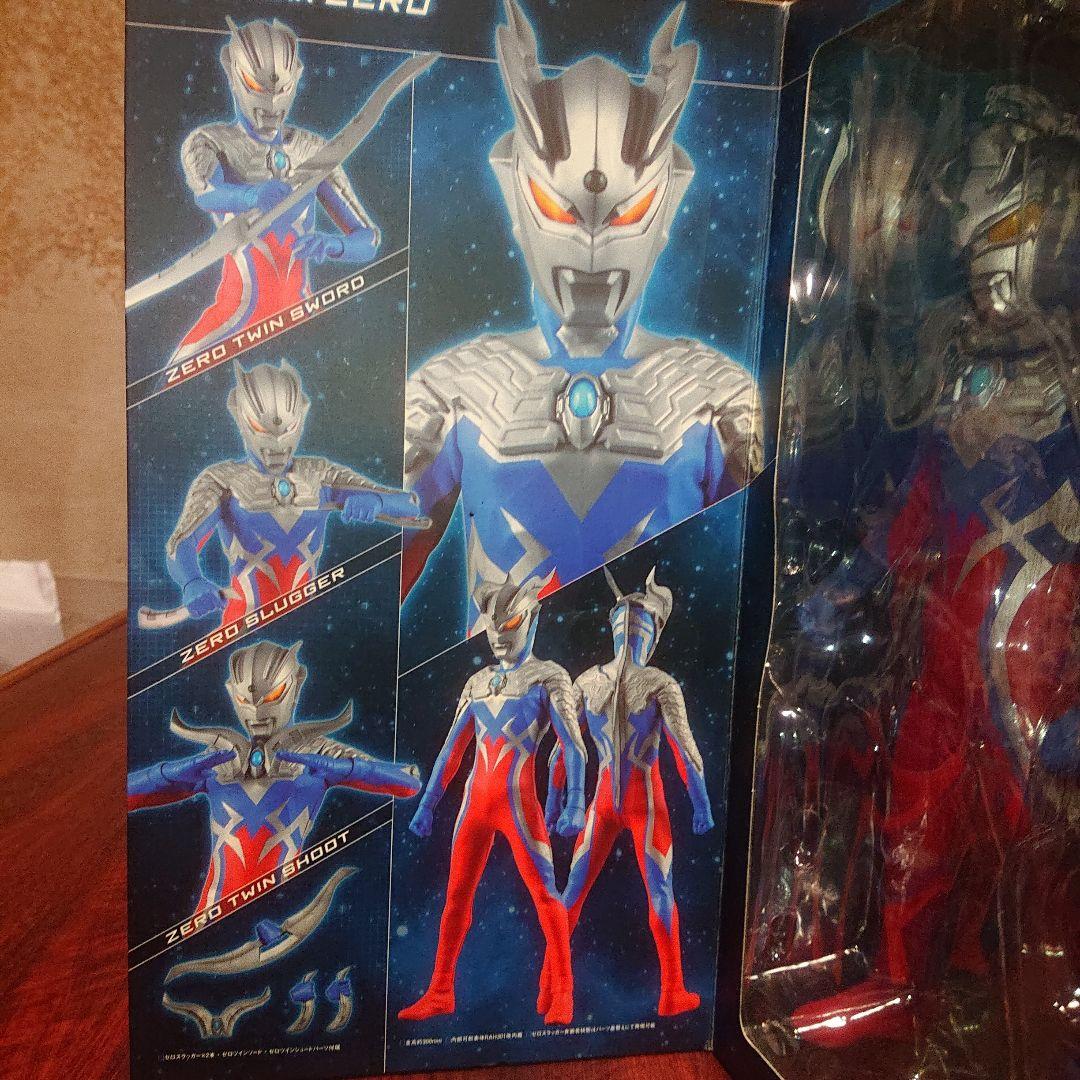 メディコムトイ/ウルトラマンゼロ 可動フィギュア
