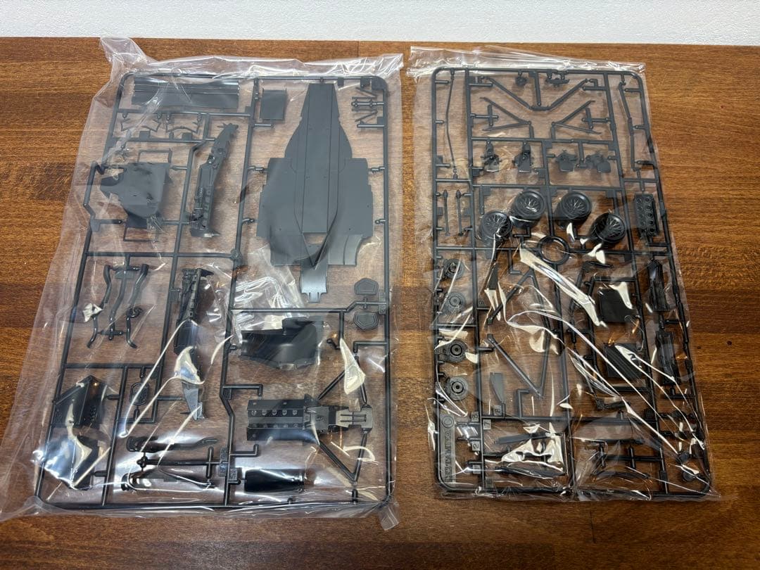 タミヤ 1/20 フェラーリ F310B スポンサーデカール、エッチングパーツ付