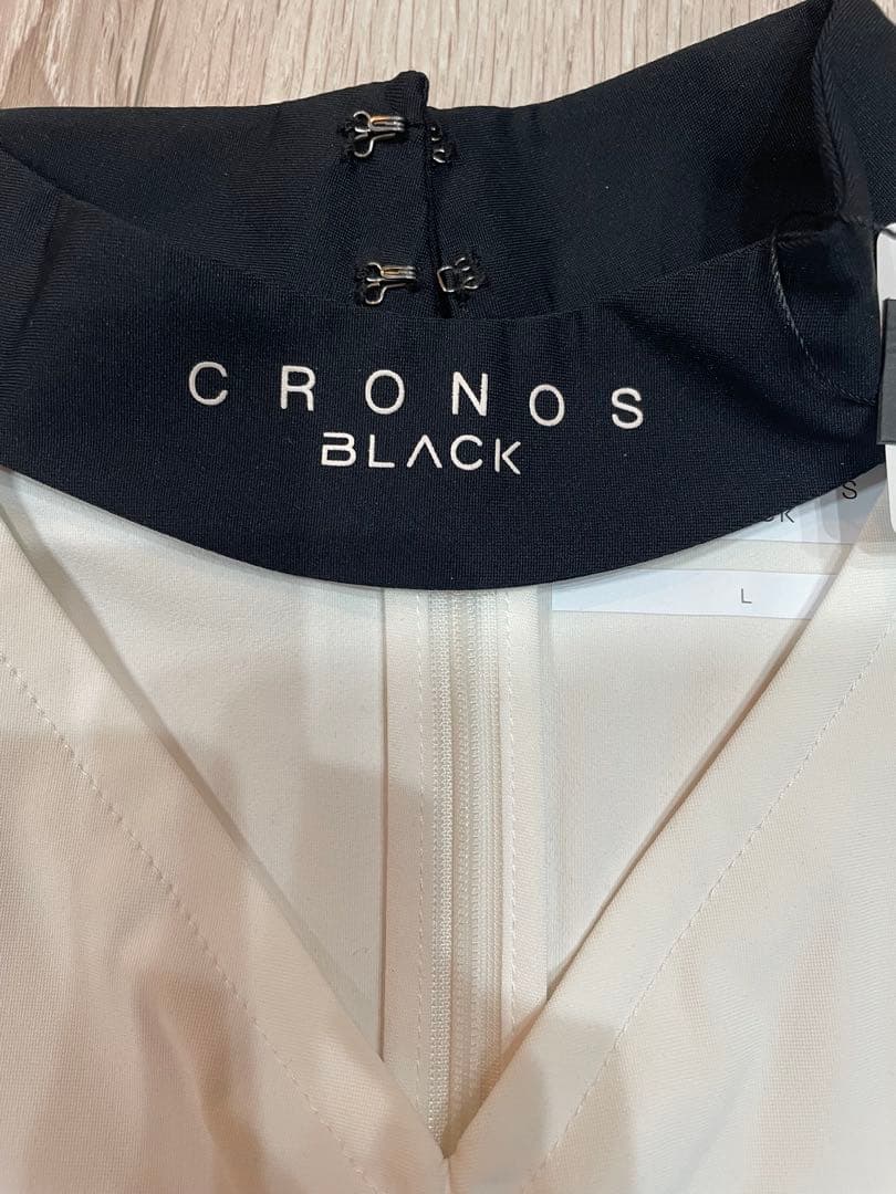 クロノスブラック　ワンピース　ラインドレス　Lサイズ