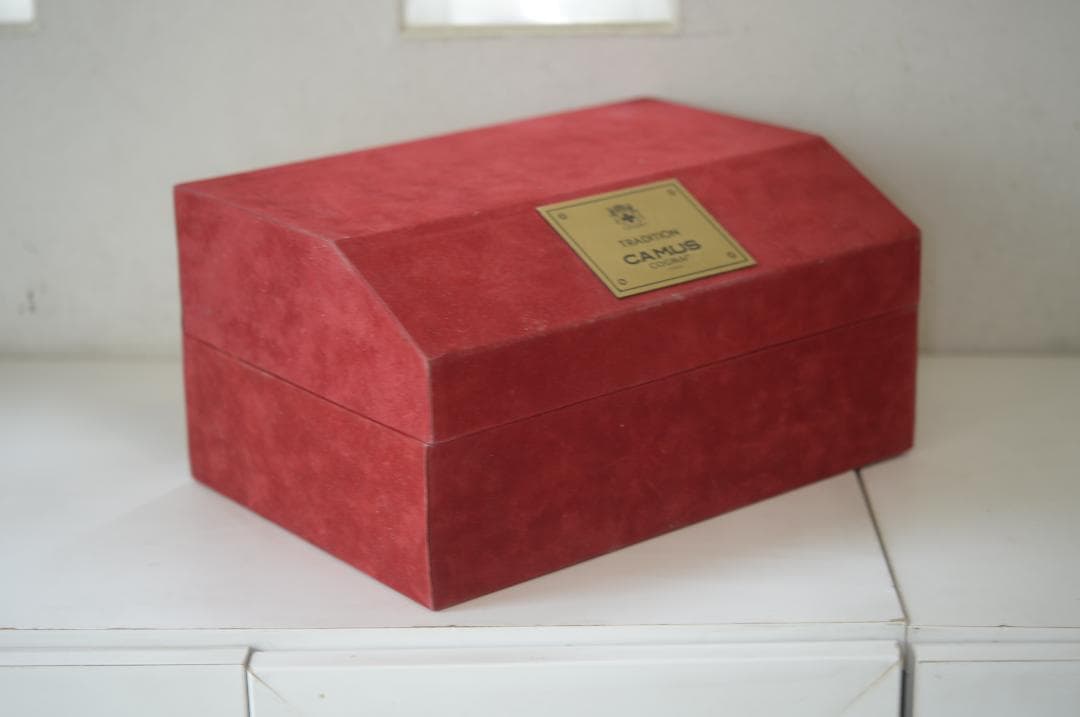 カミュ トラディション　バカラ　クリスタルボトル　替栓　冊子カード　化粧箱付き