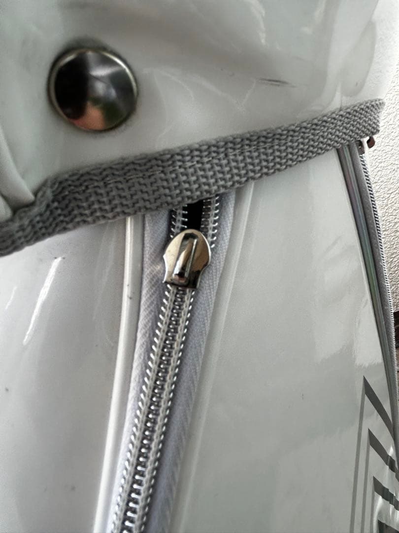 LE COQ SPORTIF エナメルキャディバッグ ホワイト