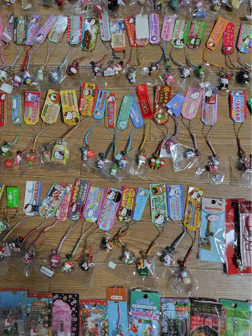 ハローキティ 根付け ストラップ チャーム ペン　キーホルダー　240点　#12